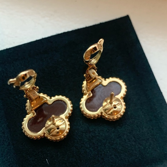 VCA Carnellian Vintage Alhambra Earrings - Picture 3 of 8